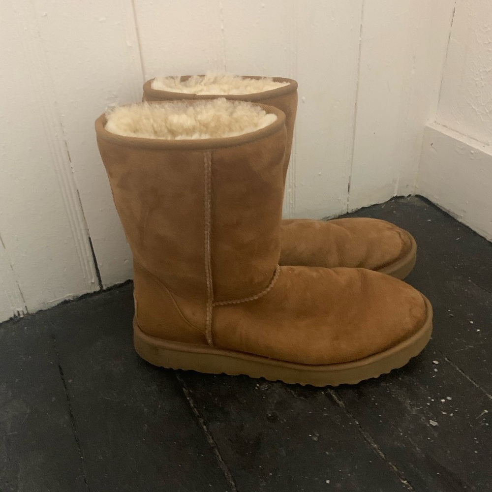 UGG short boots - Picture 3 of 3